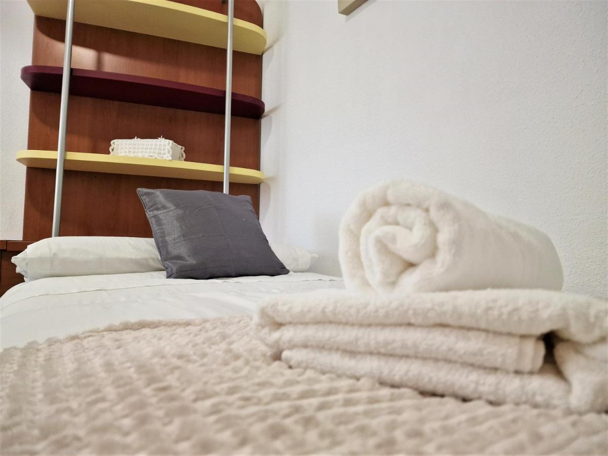 Ds Duplex Acera Del Rio, Parking Opcional Apartman Córdoba Kültér fotó